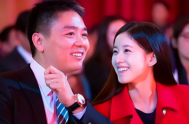 刘强东千亿身家，儿子却是他一生的痛，感谢章泽天视如己出