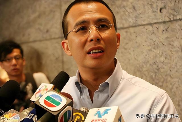 2909亿身家有何用？97岁的李嘉诚无力回天，两个60岁儿子已成心病