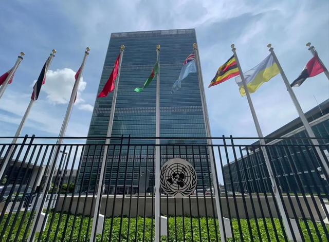 美军公海强扣油轮，中国180万桶原油被劫！特朗普：将永久保留