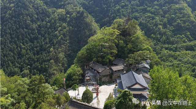 探秘汉中哑姑山宝峰寺！千年古刹的神秘与壮美！