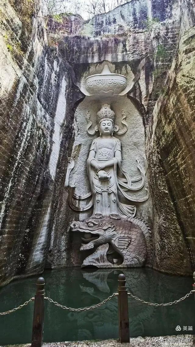 打卡这座1600多年的"越国敦煌"!探秘千年石窟与佛光交织的圣境!