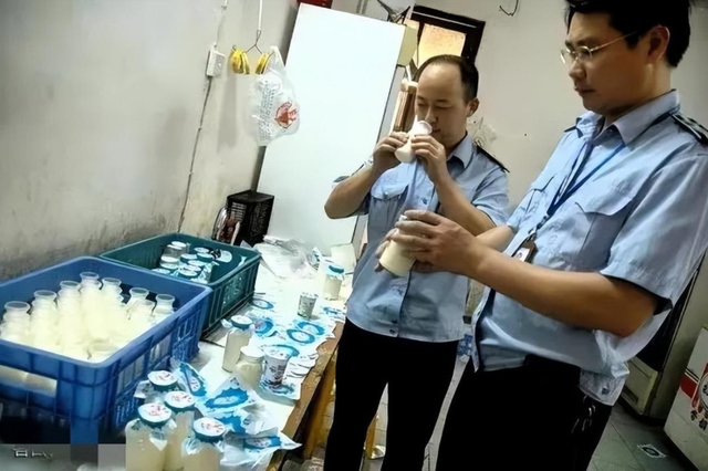 已下架！七大著名酸奶全军覆没，实为科技糖水，以后别再被骗了