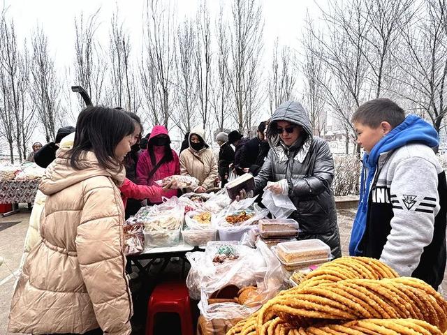 冬宰节市集为雪假添乐趣