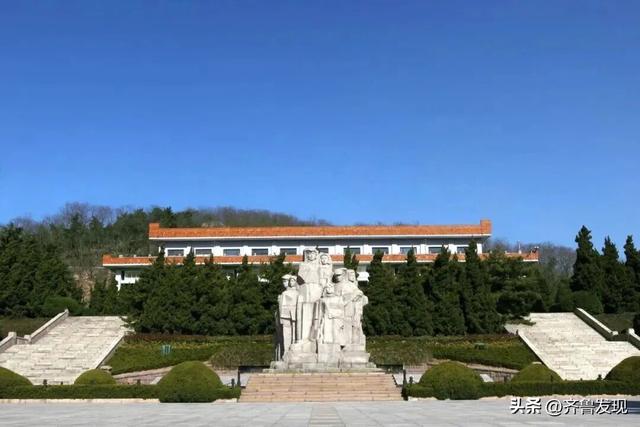 乘着地铁逛青岛｜走进红色地标，重温峥嵘岁月