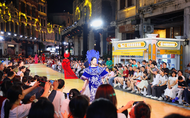 “文艺范”带动“旅游热”——海口国庆假期文旅融合成效显著