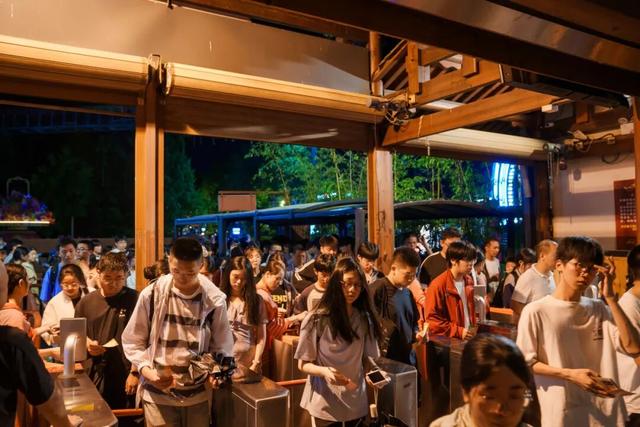 第一次看印象大红袍？收好这份国庆“新客扫盲版”攻略!（含演出时间调整）