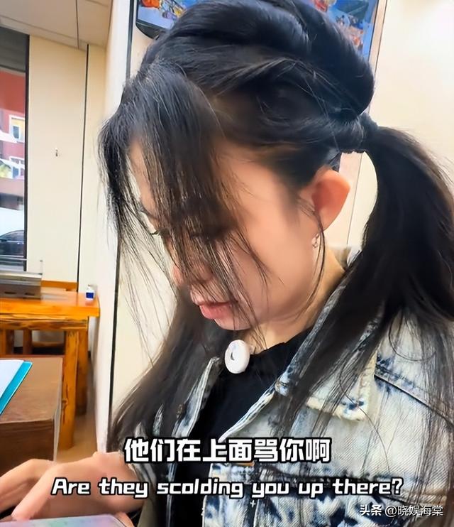 大雷烧烤克扣180元后续：炫富骂穷人，员工现场讹人，店铺关门