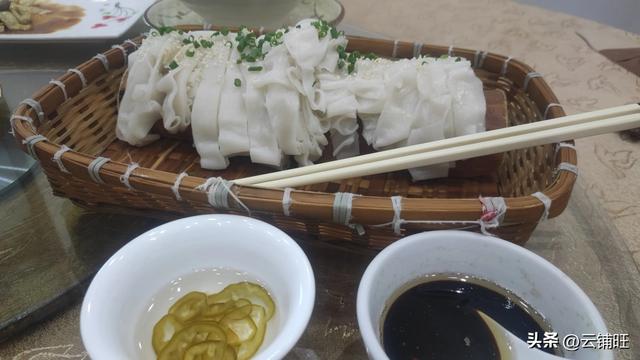 边城郁德封漫记 : 在舌尖与记忆里穿行