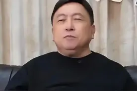 王晶曝港娱黑幕！张学友献唱还债，黎明成最后净土，接班人竟是他图片