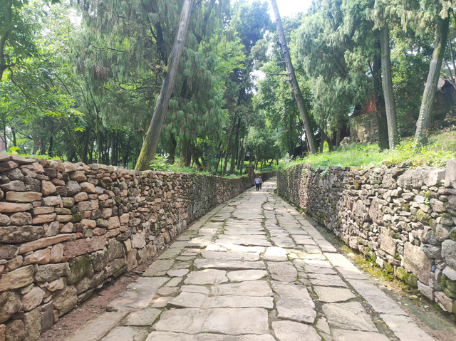 德阳有意思的著名风景区，底蕴丰富名字混乱，游客建议引起热议