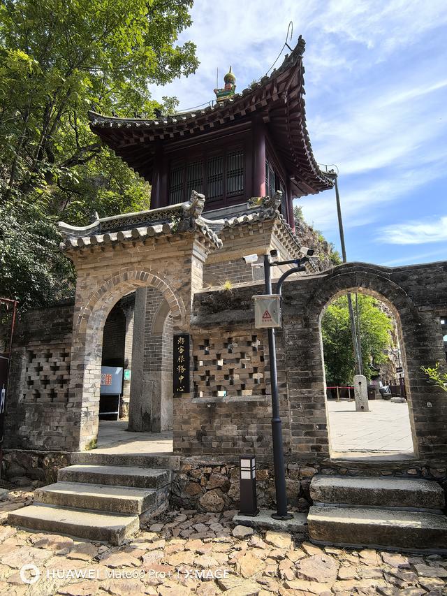 先爬大孤山，再登大鹿岛