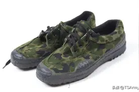 中国军用作训鞋变迁史，胶鞋服役的时间最长图片