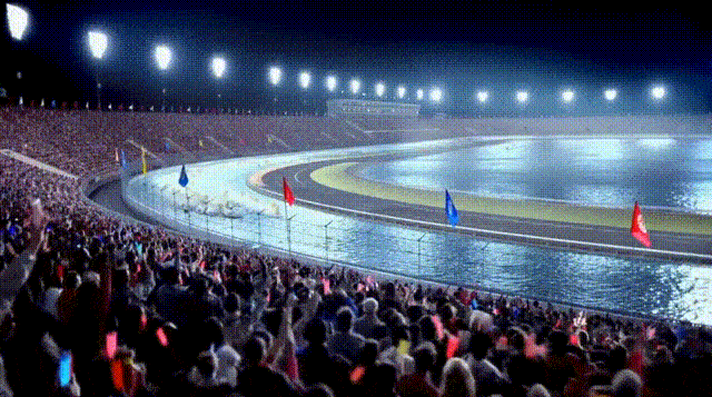 三天逆袭，Sora登顶美榜！15秒大片玩疯奥特曼，全网直呼真假难辨