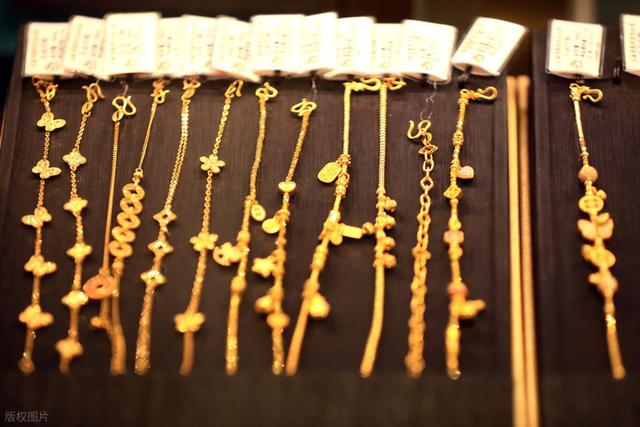 金、银价格涨飞，图便宜还得小心，有廉价首饰致癌物超标9000多倍