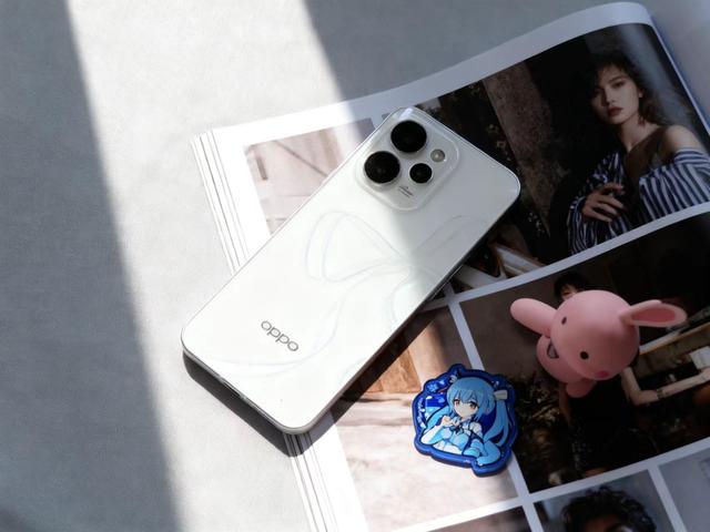 两千元也用上了真两亿像素！Reno 15这次够狠的