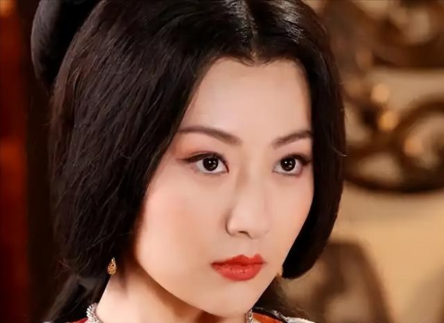 春秋战国奇女子：才貌双全，却毫无底线！婚后与亲哥哥行苟且之事