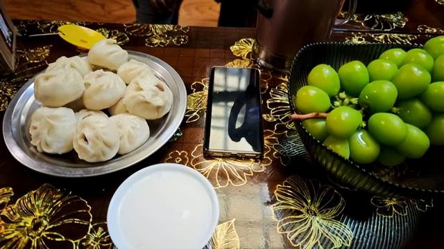 西藏：天与地