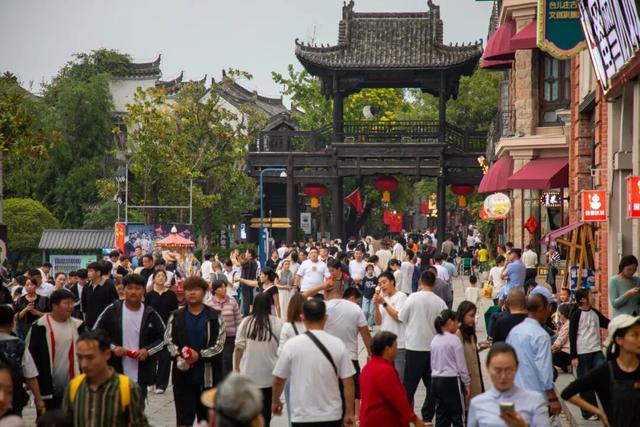 双节美景刷屏，荣誉属于每一位坚守的文旅人！