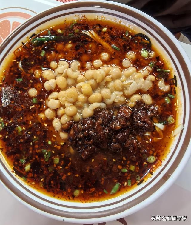 很多朋友到重庆大足区都优先选择到宝顶山石刻，忽略了北山石刻