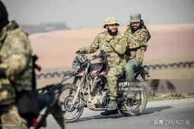 阿萨德去向成迷，俄驻叙基地也保不住，多架飞机抵达准备撤离图片
