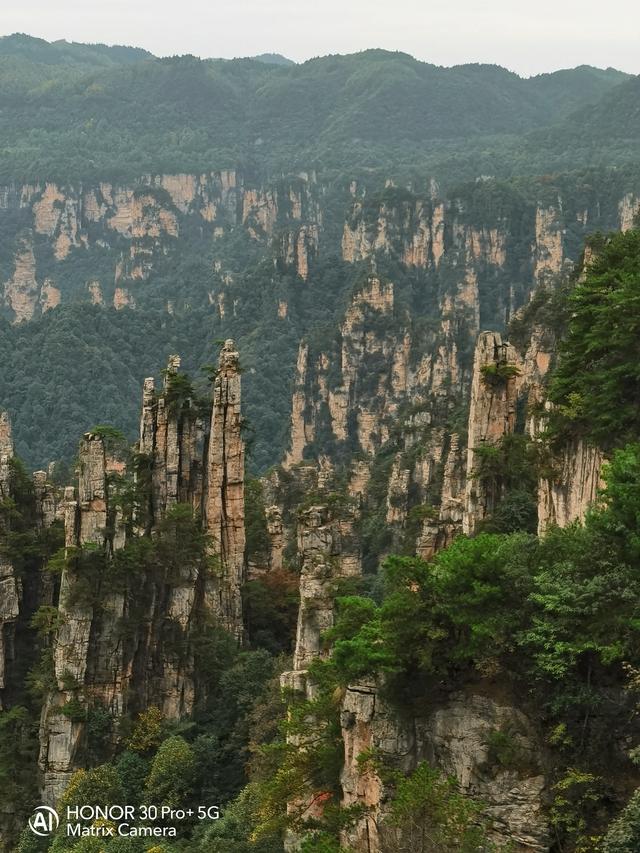 70岁“人生老玩家”发布终极攻略:想赢?先看看你装备齐了没!