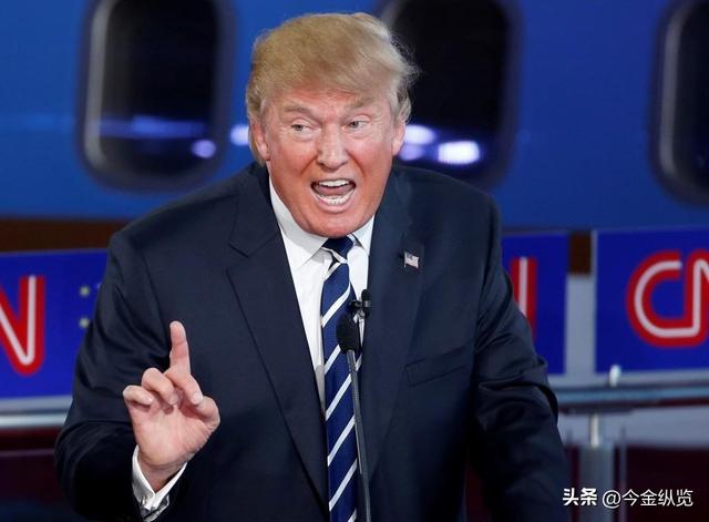 补贴断崖，两党互撕！2400万美国人医保费飙涨，共和党这下真急了