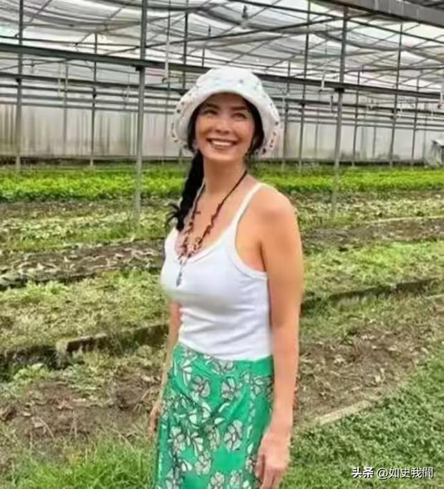 62岁韦唯现状：脊柱断裂已恢复，前夫已死	，两个混血儿子回国相伴