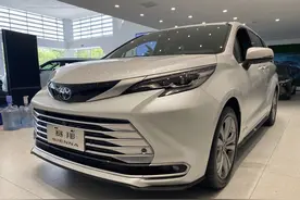 开了半年丰田赛那，车主坦言舒适还省油，庆幸当初没选错图片