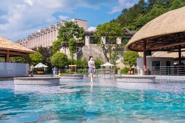 跟我回贵阳！周深发出家乡邀请，带你探寻他私藏的绿水青山！