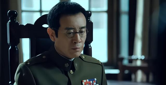 一千多人牺牲结局，无法改写，但于和伟临刑前一个动作，升华全剧