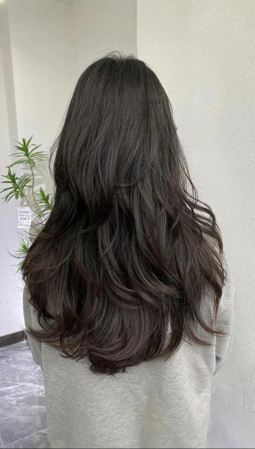 发廊死活不说的秘密！3招让你的头发柔顺亮泽，在家也能轻松实现