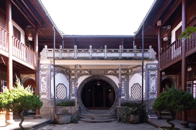 腾冲游之和顺古镇