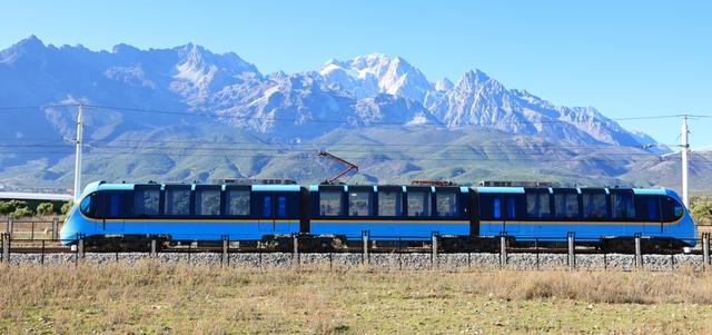 丽江“公交+文旅”让游客从“慢下来”到“深体验”