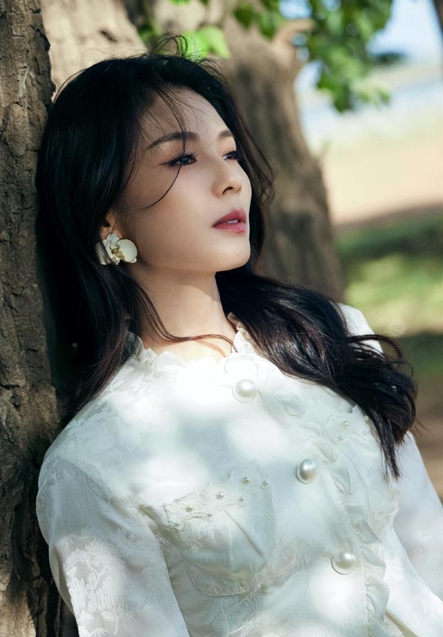钱再多有什么用？刘涛如今的现状，给所有45岁以上女性提了个醒