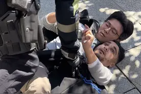 遇到这一届中国留子，欧洲小偷算是踢到铁板了图片