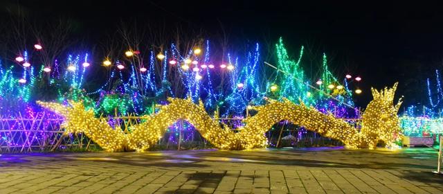 桂林：首届非遗千灯游园，光影艺术璀璨盛宴！