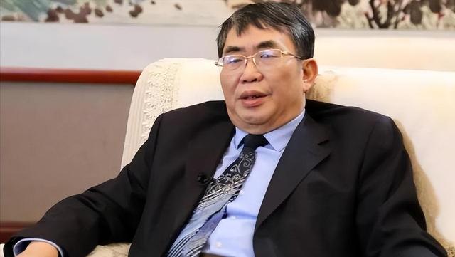 聂卫平去世仅1天，恶心的一幕发生	，私生活被扒，郎平也受牵连