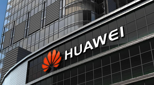 一个都跑不掉！华为600万年薪高管，带13人偷芯片，如今下场解气