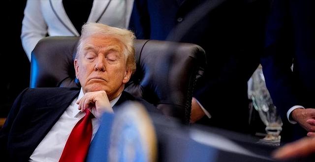 美国撑腰，欧盟妄图用1850亿俄资产援乌，普京放话：动一下试试！