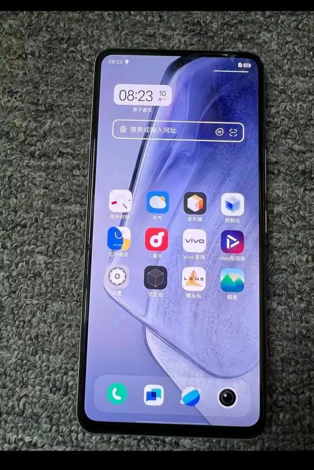 iQOO 15 100W速充！荣耀Magic8慢充拖后腿，差价还300！