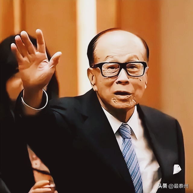 巴拿马港交易反转！李嘉诚态度大变，央企或成掌舵者