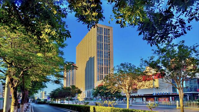 家门口的风景——万达广场