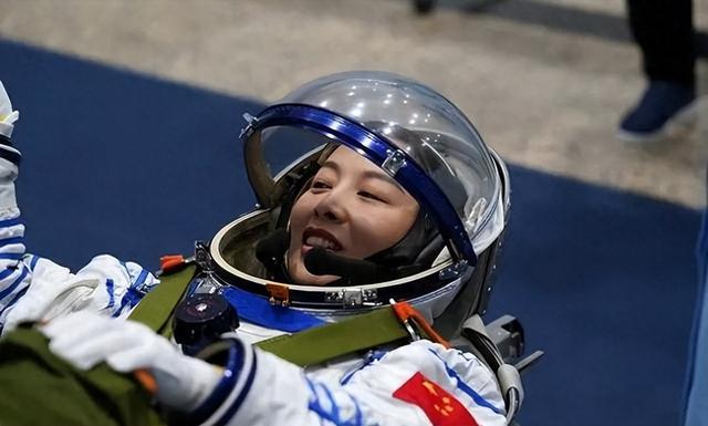 牺牲太大了！中国首个出舱女宇航员谈太空之旅：落地后路都走不了