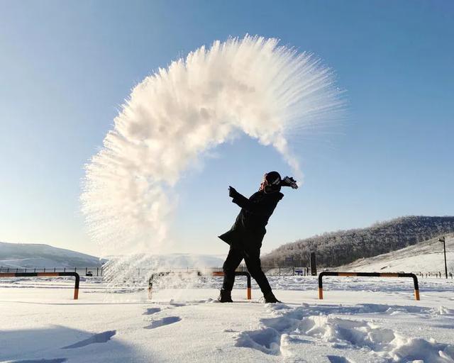 冬季呼伦贝尔海拉尔、阿尔山、满洲里、根河不冻河、漠河、北极村