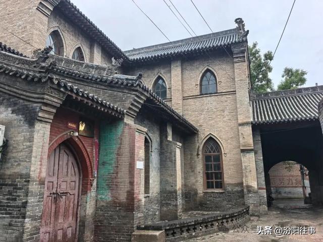 汾阳往事｜汾阳一日，踩着贾樟柯的镜头，走进电影里的故乡