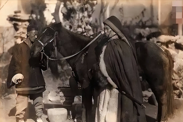 六世班禅进京真相	，乾隆用宗教怀柔，换来边疆60年安稳