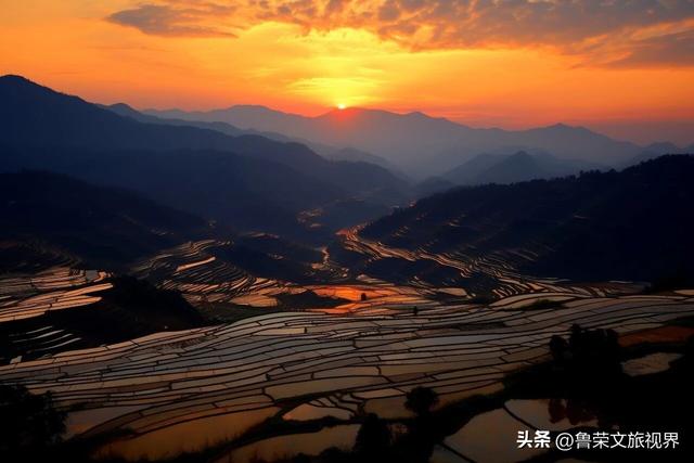 元阳梯田：大地曲线里的千年秘境，五大打卡点解锁地球最美光影