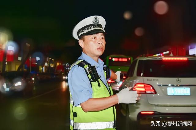 “双节”同庆！鄂州节日氛围拉满