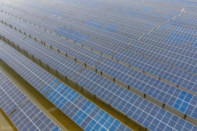 警惕白银涨太疯，光伏行业更难了！