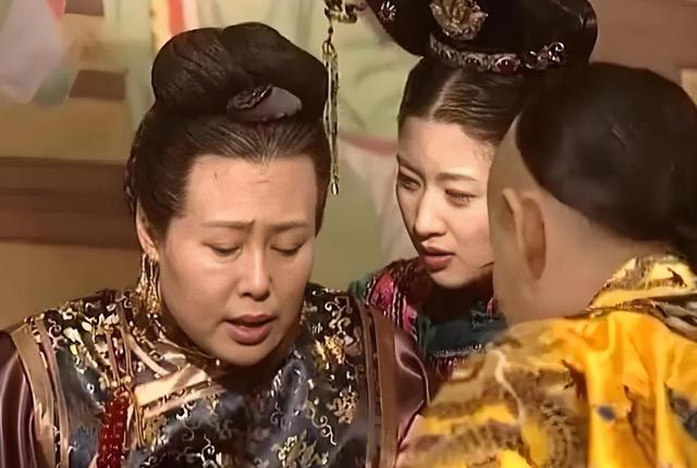 孝庄刚死，康熙就砸她礼佛20年的佛堂，还37年不让埋，雍正：真好